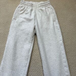 Athleta Girl - size 6 gray sweatpants
